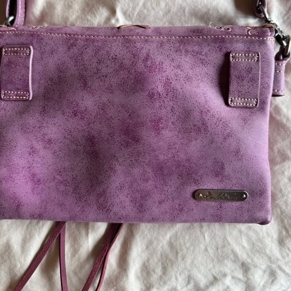 Montana West Purple Crossbody Bag with Embroidery. Like New. Non smoking no pet - Picture 4 of 9